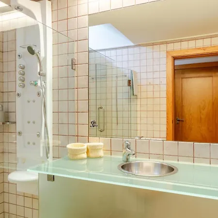 Holiday home Hostwise - Geres Retreat W/ Pool & Sauna *